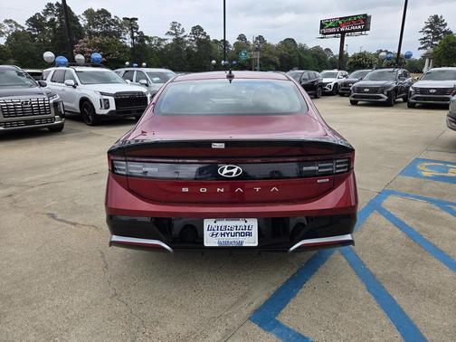 2025 Hyundai SONATA Hybrid SE