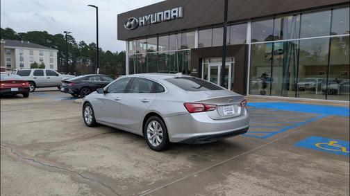 2020 Chevrolet Malibu FWD LT