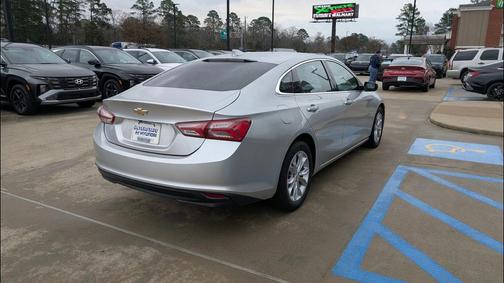 2020 Chevrolet Malibu FWD LT