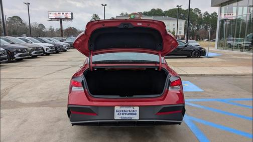 2025 Hyundai ELANTRA Sport