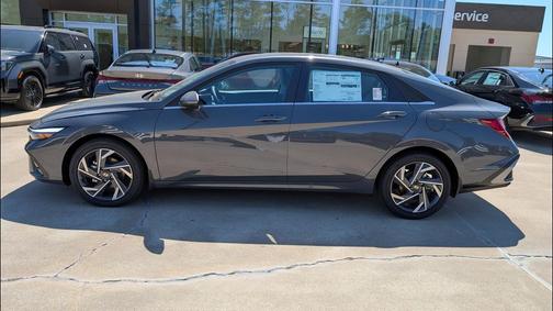 Ecotronic Gray 2026 Hyundai ELANTRA Limited