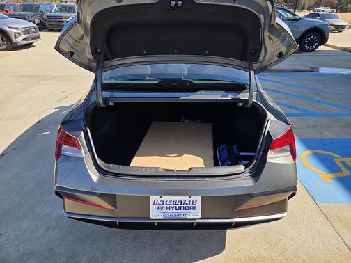 2026 Hyundai ELANTRA Sport