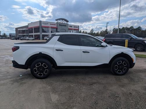 2024 Hyundai SANTA CRUZ SE