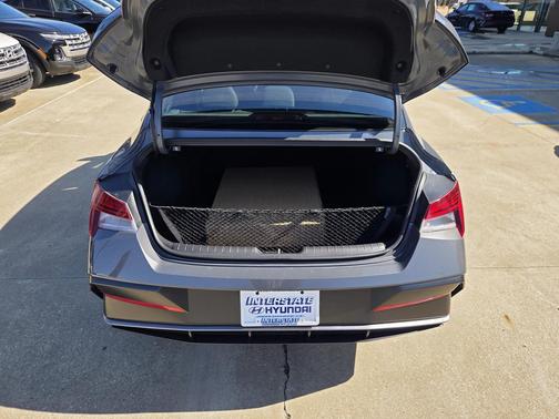 2026 Hyundai ELANTRA Sport