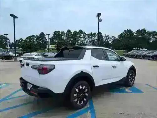 2025 Hyundai SANTA CRUZ SEL Activity
