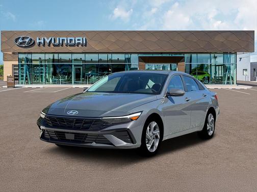 Ecotronic Gray 2026 Hyundai ELANTRA Limited