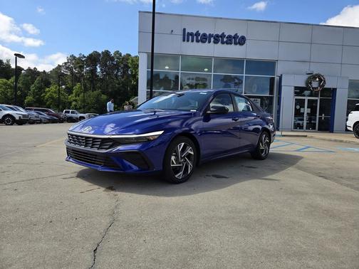 2025 Hyundai ELANTRA HEV SEL Sport