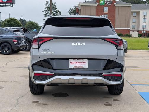 Wolf Gray 2023 Kia Sportage SX