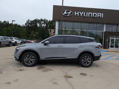 Wolf Gray 2023 Kia Sportage SX