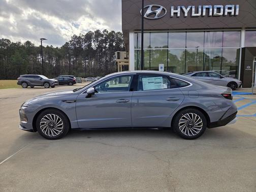 Transmission Blue 2026 Hyundai SONATA Hybrid SE