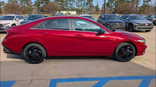 2026 Hyundai ELANTRA Sport