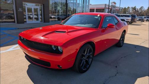 2022 Dodge Challenger SXT