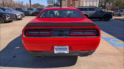 2022 Dodge Challenger SXT