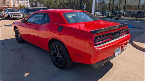 2022 Dodge Challenger SXT