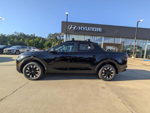 Phantom Black 2026 Hyundai SANTA CRUZ SEL
