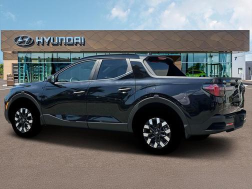 Phantom Black 2026 Hyundai SANTA CRUZ SEL