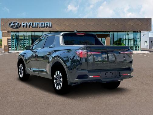 Phantom Black 2026 Hyundai SANTA CRUZ SEL