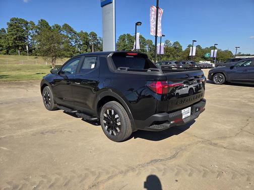 Phantom Black 2026 Hyundai SANTA CRUZ SE