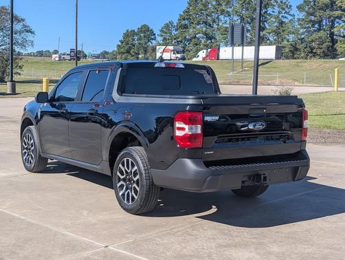 2023 Ford Maverick Lariat