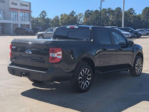 2023 Ford Maverick Lariat