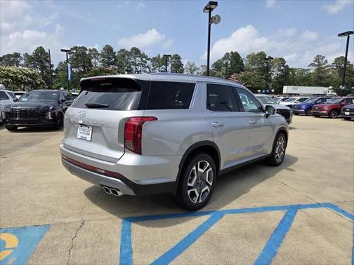 2025 Hyundai PALISADE SEL Premium