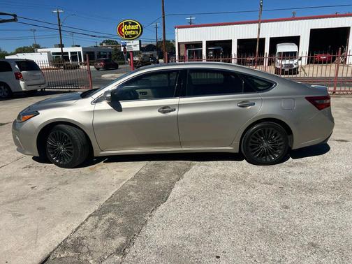 2016 Toyota Avalon Touring