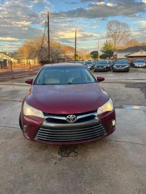 2016 Toyota Camry XLE