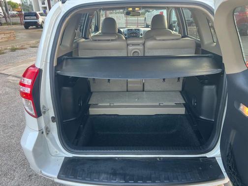 2010 Toyota RAV4 Limited