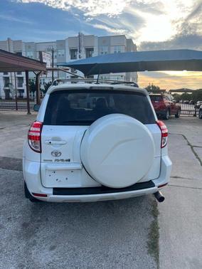 2010 Toyota RAV4 Limited