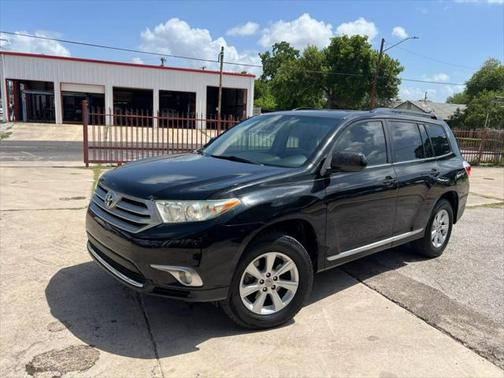 2011 Toyota Highlander SE