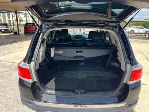 2011 Toyota Highlander SE