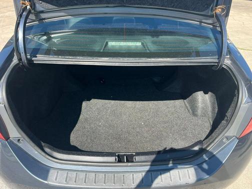 Blue 2017 Toyota Corolla SE