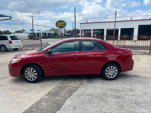 2013 Toyota Corolla LE