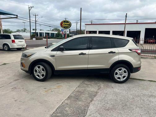 White Gold Metallic 2018 Ford Escape S