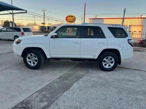 2014 Toyota 4Runner SR5