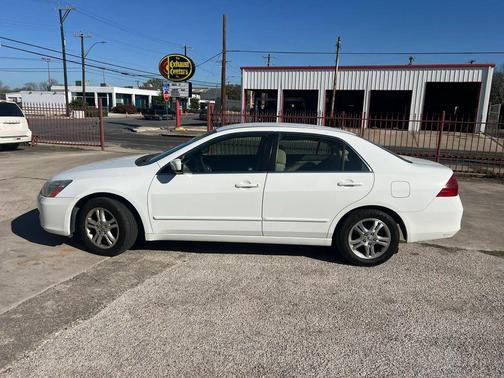 2006 Honda Accord SE
