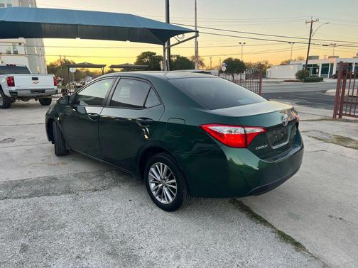2014 Toyota Corolla LE Plus