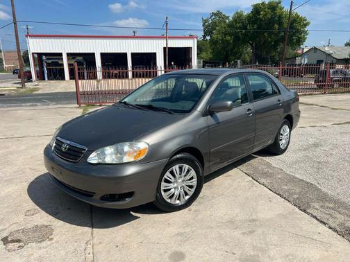 2005 Toyota Corolla LE
