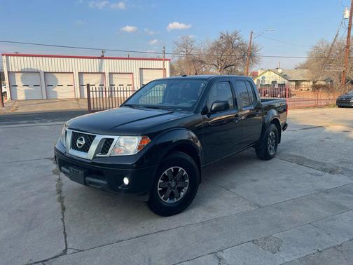 2018 Nissan Frontier Desert Runner