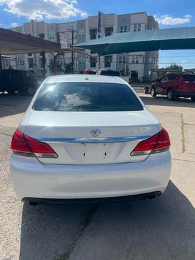 2011 Toyota Avalon Limited