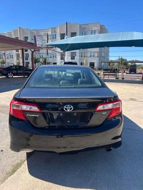 2014 Toyota Camry SE