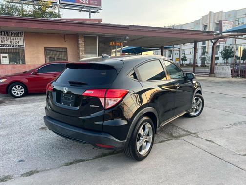 2017 Honda HR-V EX-L w/Navigation