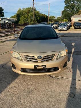 2013 Toyota Corolla LE