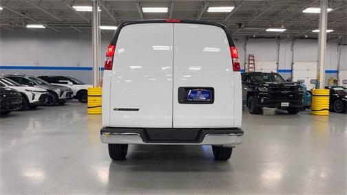 2025 Chevrolet Express 2500 RWD 2500 Regular Wheelbase WT