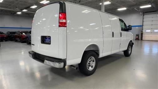 2025 Chevrolet Express 2500 RWD 2500 Regular Wheelbase WT