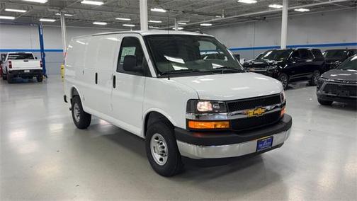 2025 Chevrolet Express 2500 RWD 2500 Regular Wheelbase WT