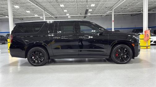 2024 Chevrolet Suburban 4WD High Country