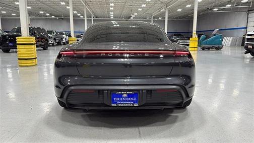 2022 Porsche Taycan Base