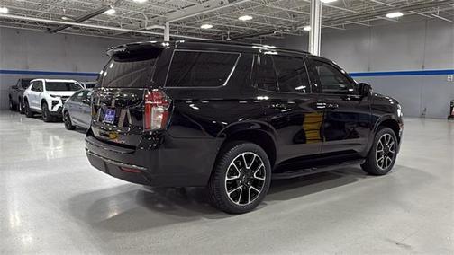 2022 Chevrolet Tahoe 4WD RST