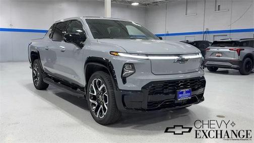 2025 Chevrolet Silverado EV RST